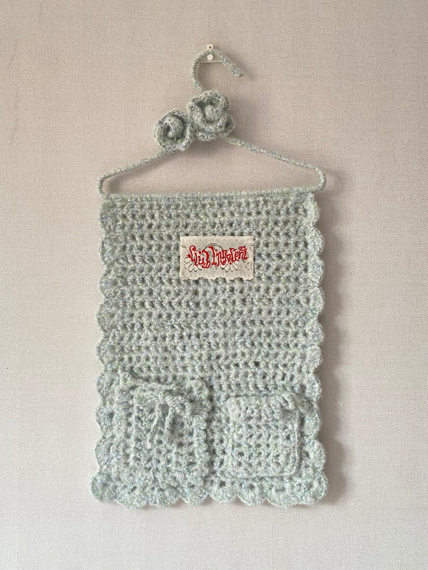 Rosette Wall-hanging
